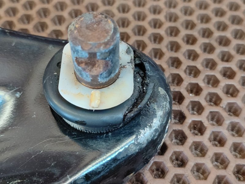 Рычаг подвески