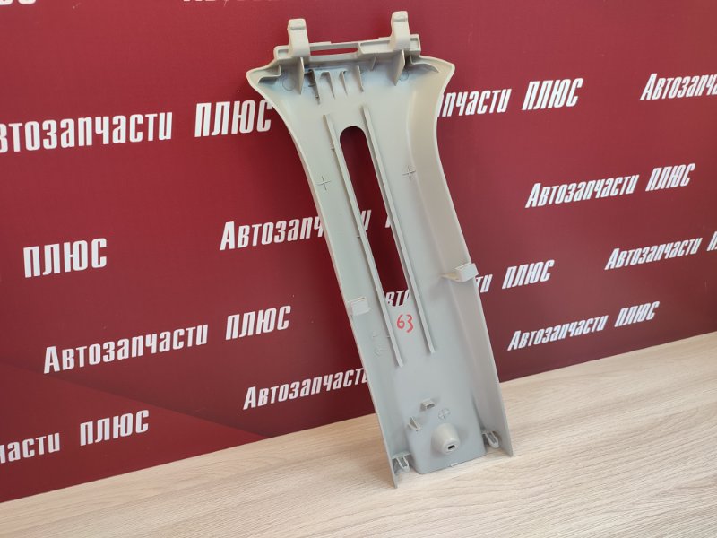 Обшивка средней стойки