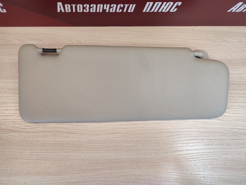 Козырек солнцезащитный