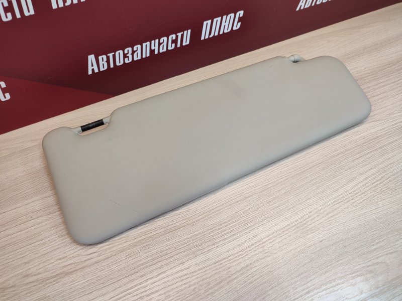 Козырек солнцезащитный