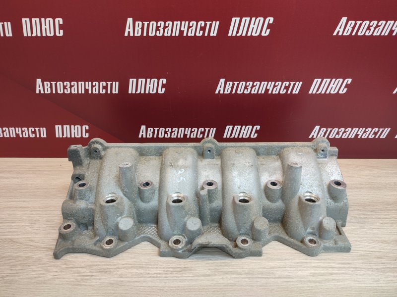 Впускной коллектор
