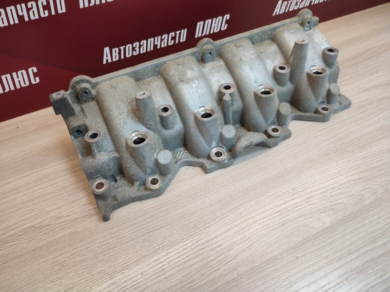 Впускной коллектор
