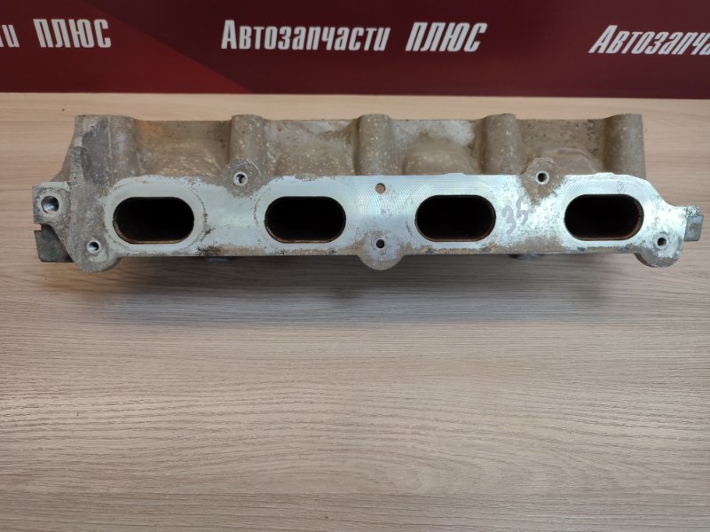 Впускной коллектор