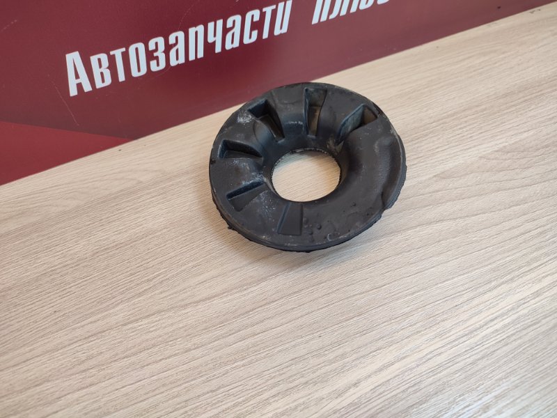 Верхняя опора    пружины