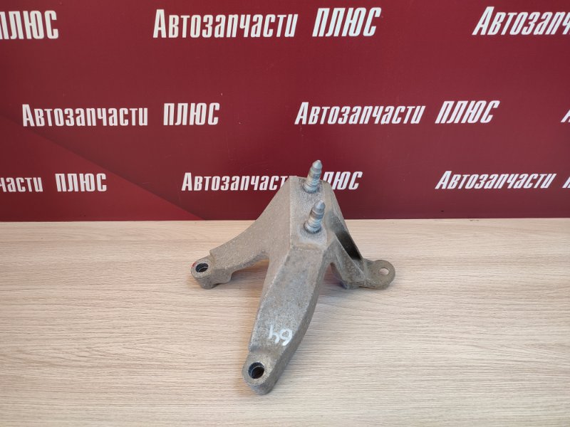 Кронштейн кпп