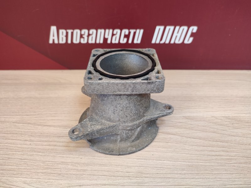 Фланец дроссельной заслонки