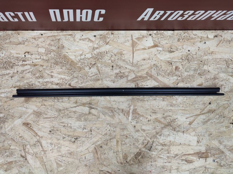 Уплотнитель стекла двери внутренний