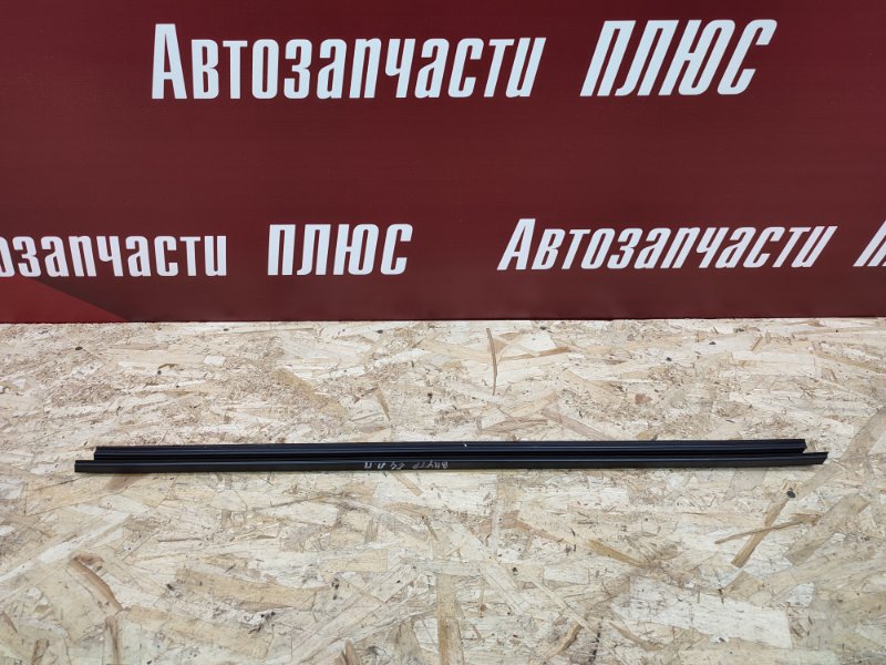 Уплотнитель стекла двери внутренний