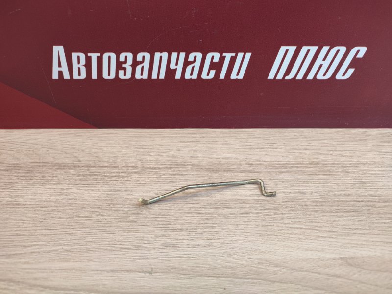 Тяга замка двери