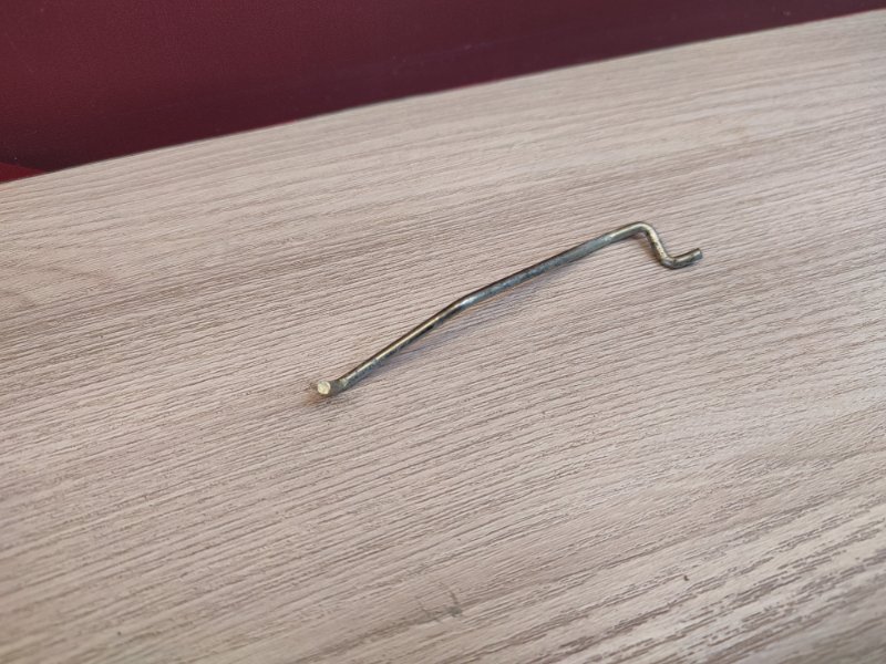 Тяга замка двери