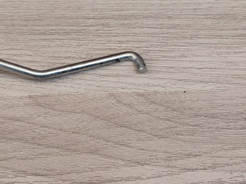 Тяга замка двери