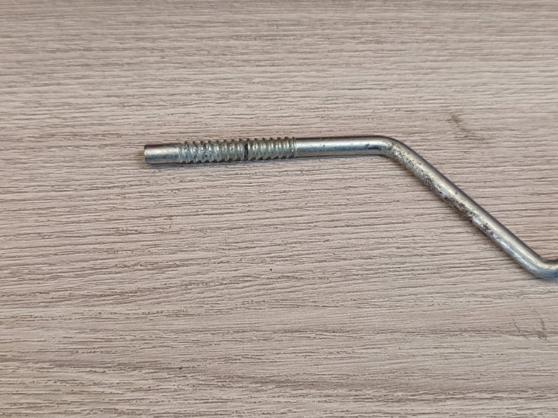 Тяга замка двери