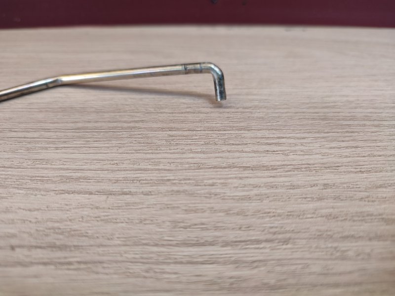 Тяга замка двери