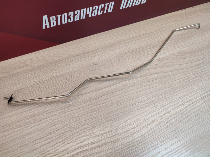 Тяга замка двери