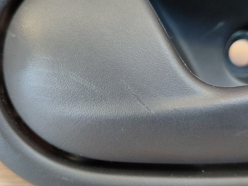 Внутренняя  ручка двери