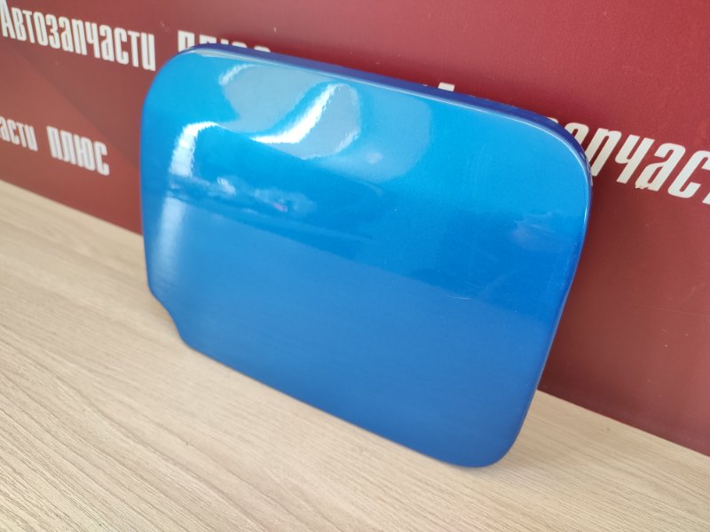 Лючок бензобака