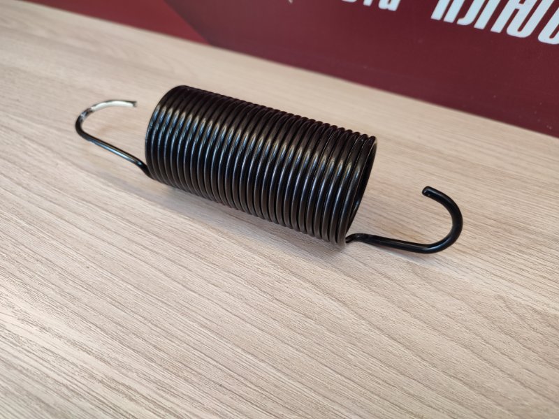Пружина крышки багажника