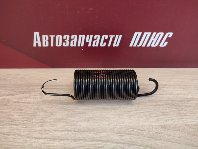 Пружина крышки багажника
