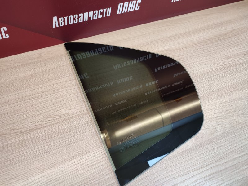 Форточка двери