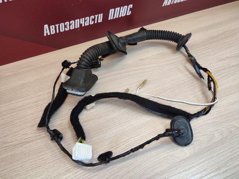 Проводка двери