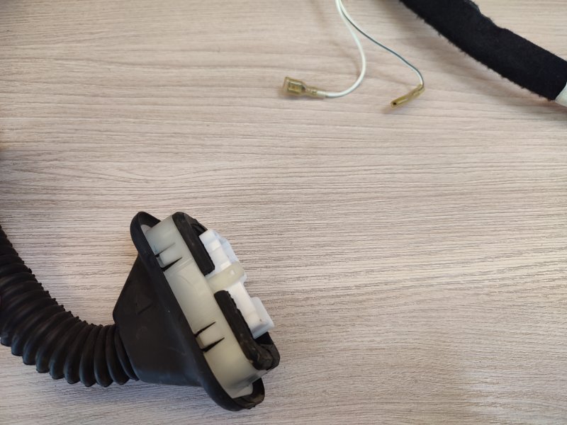 Проводка двери