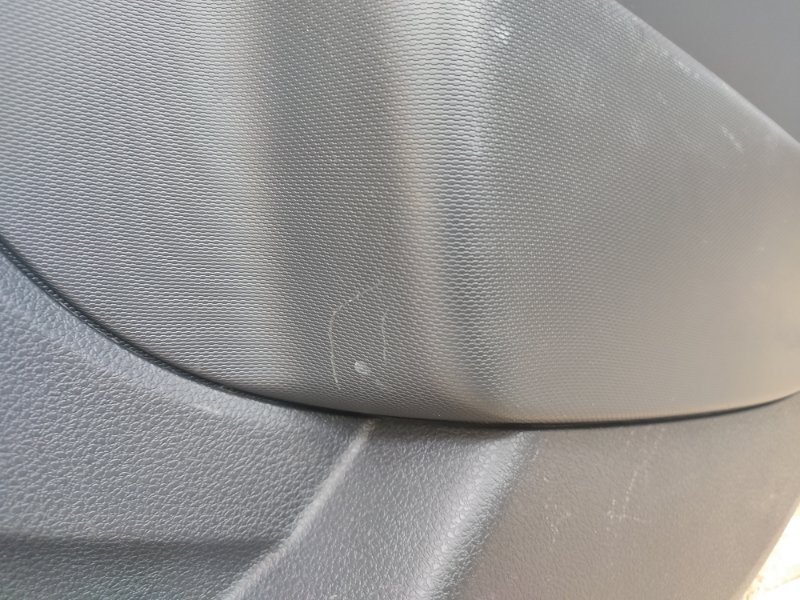 Обшивка боковой двери