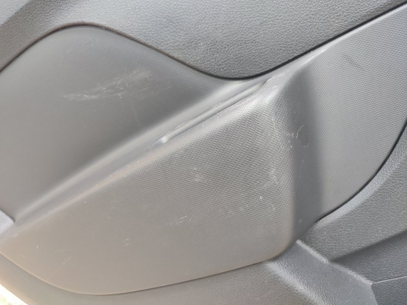 Обшивка боковой двери