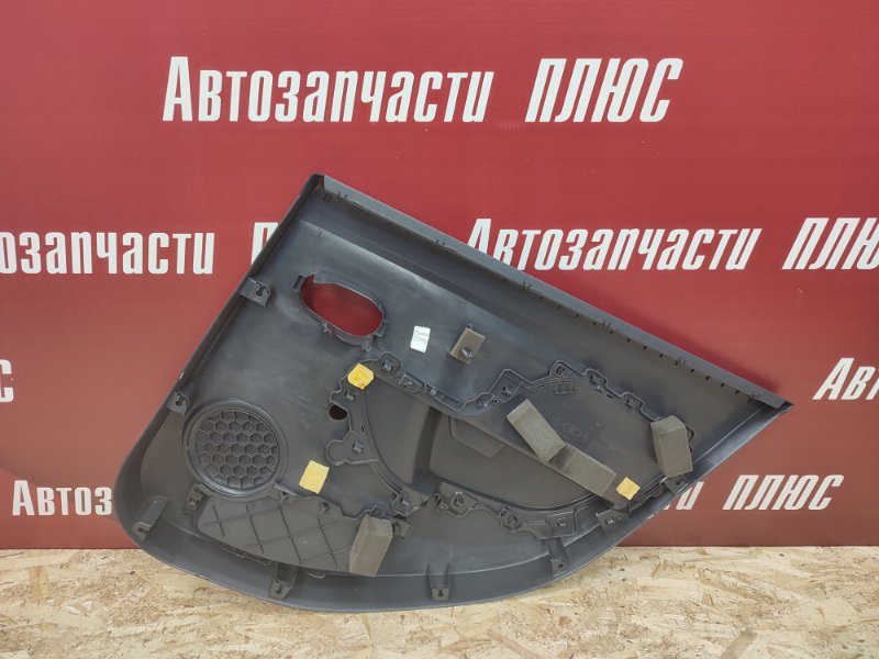 Обшивка боковой двери