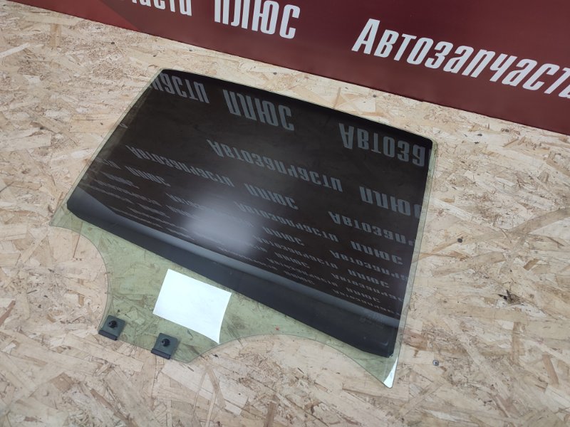 Стекло двери