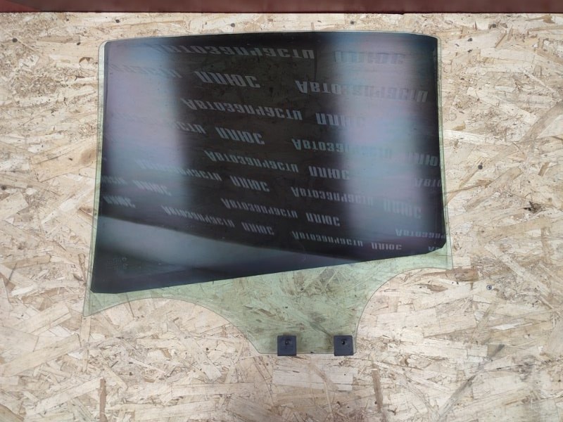 Стекло двери