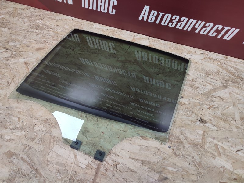 Стекло двери