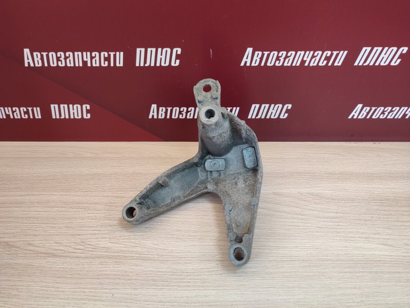 Кронштейн кпп