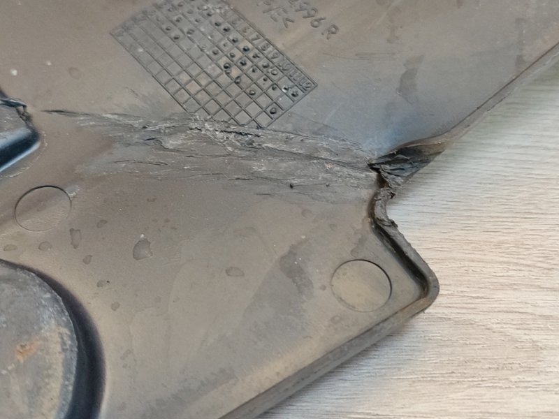 Пыльник бампера