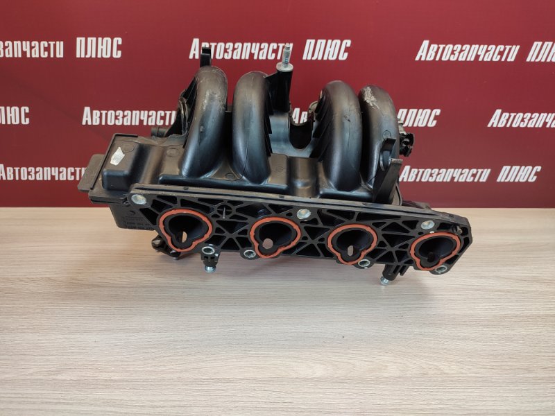 Впускной коллектор