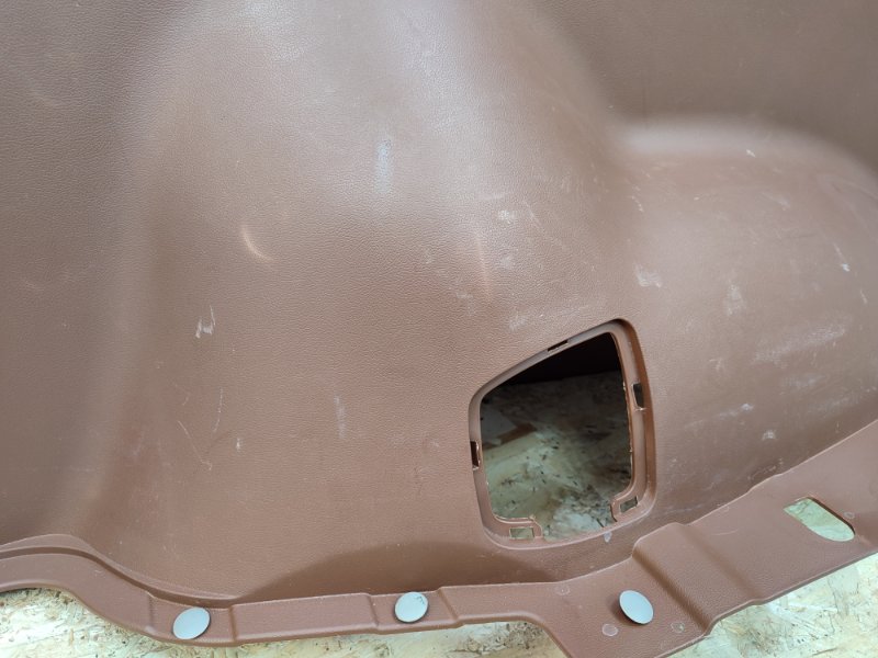 Обшивка багажника