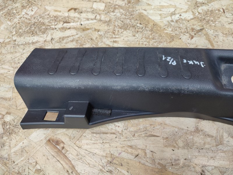 Обшивка багажника