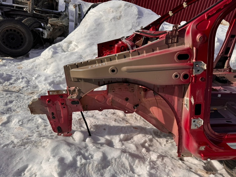 Передняя часть кузова