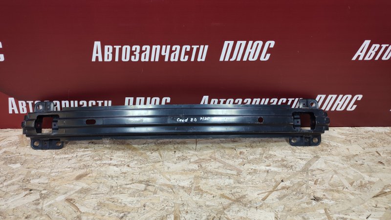 Усилитель бампера