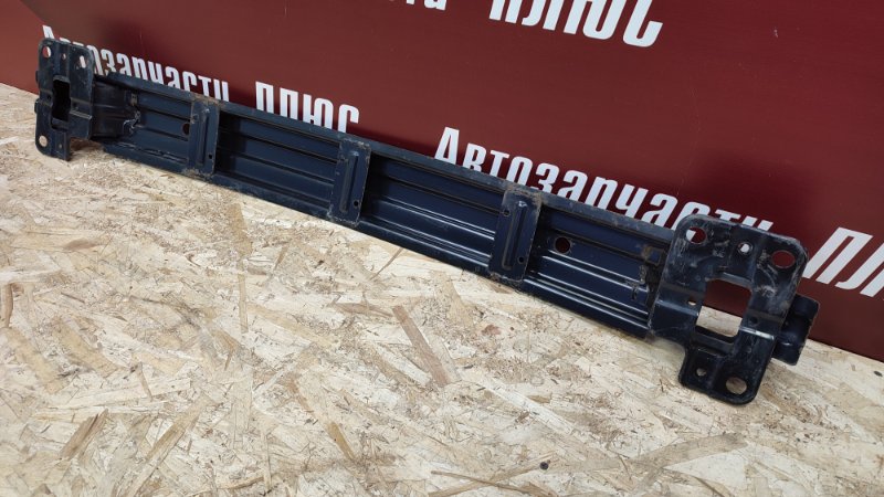 Усилитель бампера