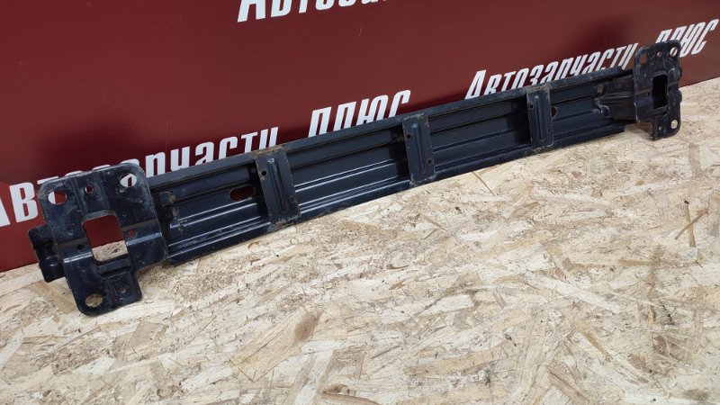 Усилитель бампера