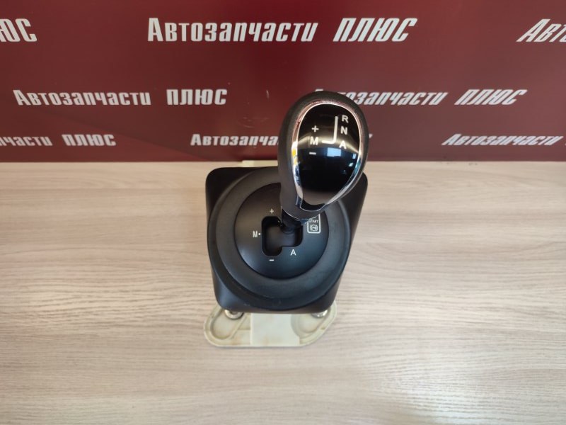 Кулиса робот