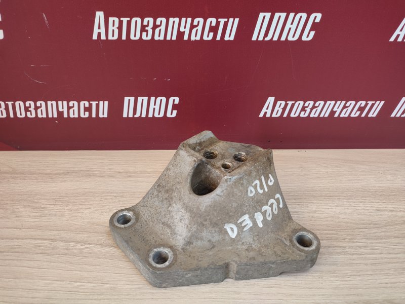 Кронштейн кпп