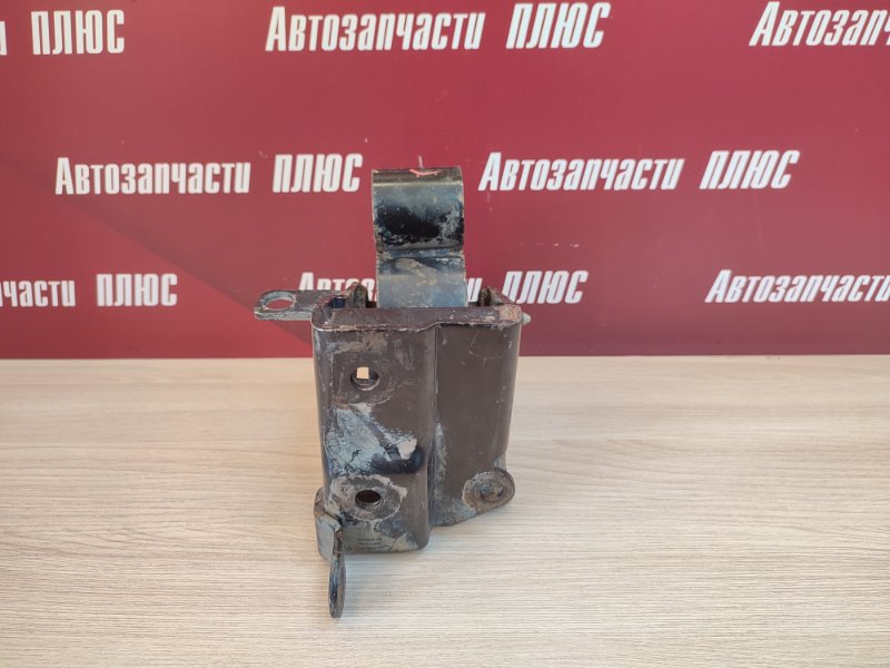 Опора двигателя