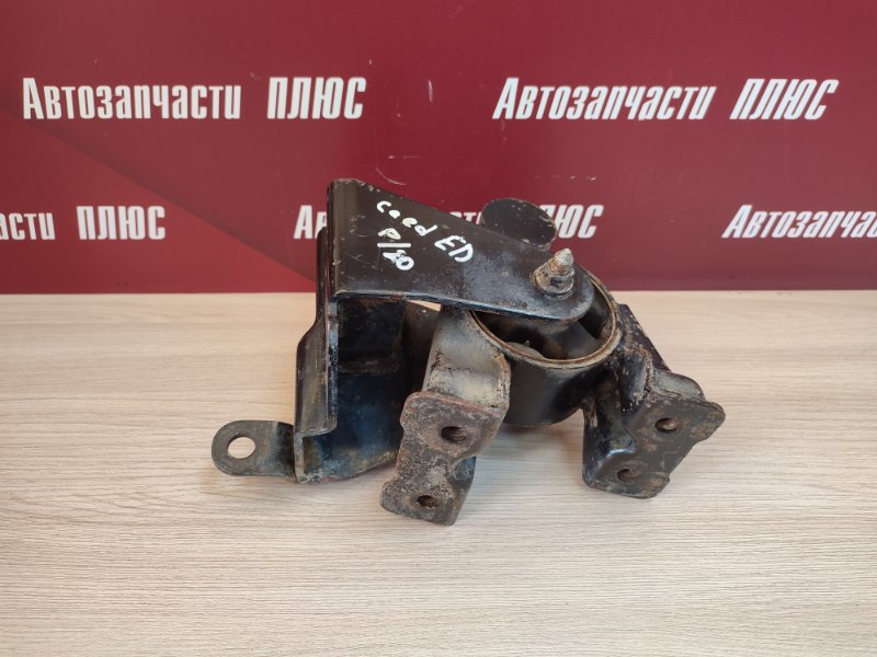 Опора двигателя