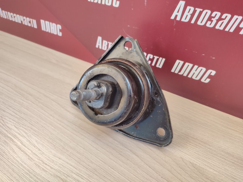 Опора двигателя