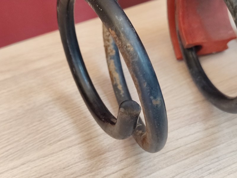 Пружина подвески