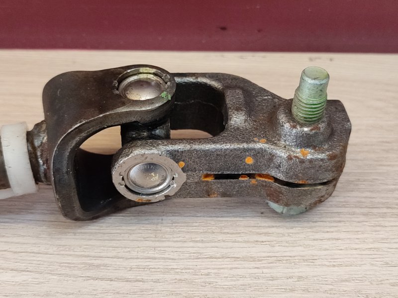 Рулевой карданчик