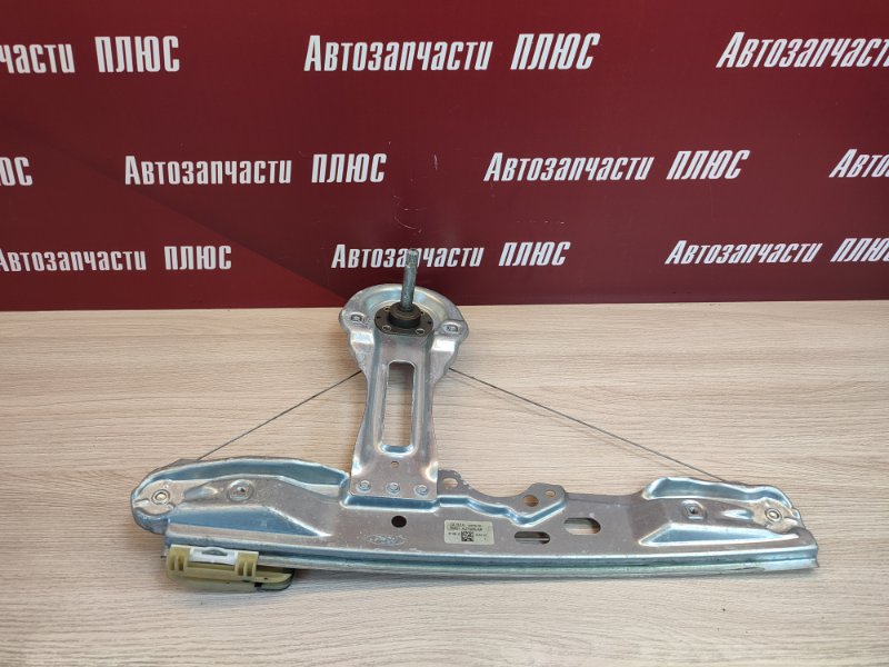 Стеклоподъемник    двери