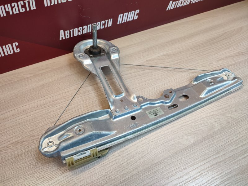 Стеклоподъемник    двери