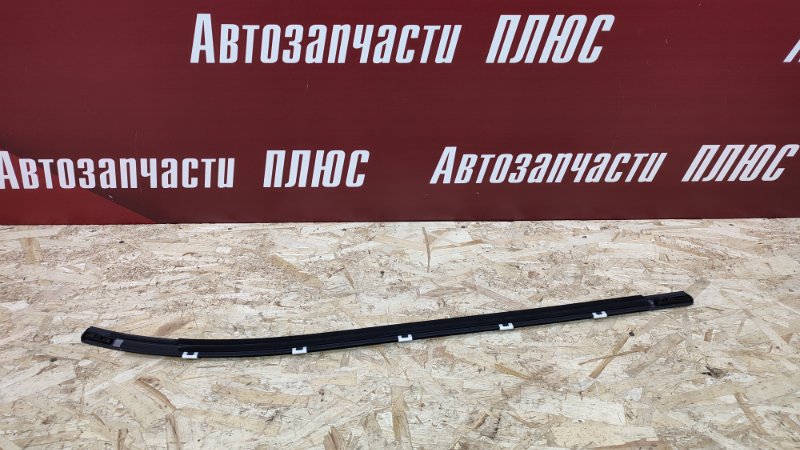 Уплотнитель стекла двери внешний